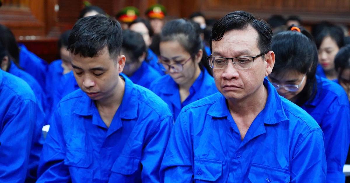 Đường dây làm giả 220.000 phiếu kiểm nghiệm, viện kiểm sát đề nghị mức án cao nhất đến 26 năm tù