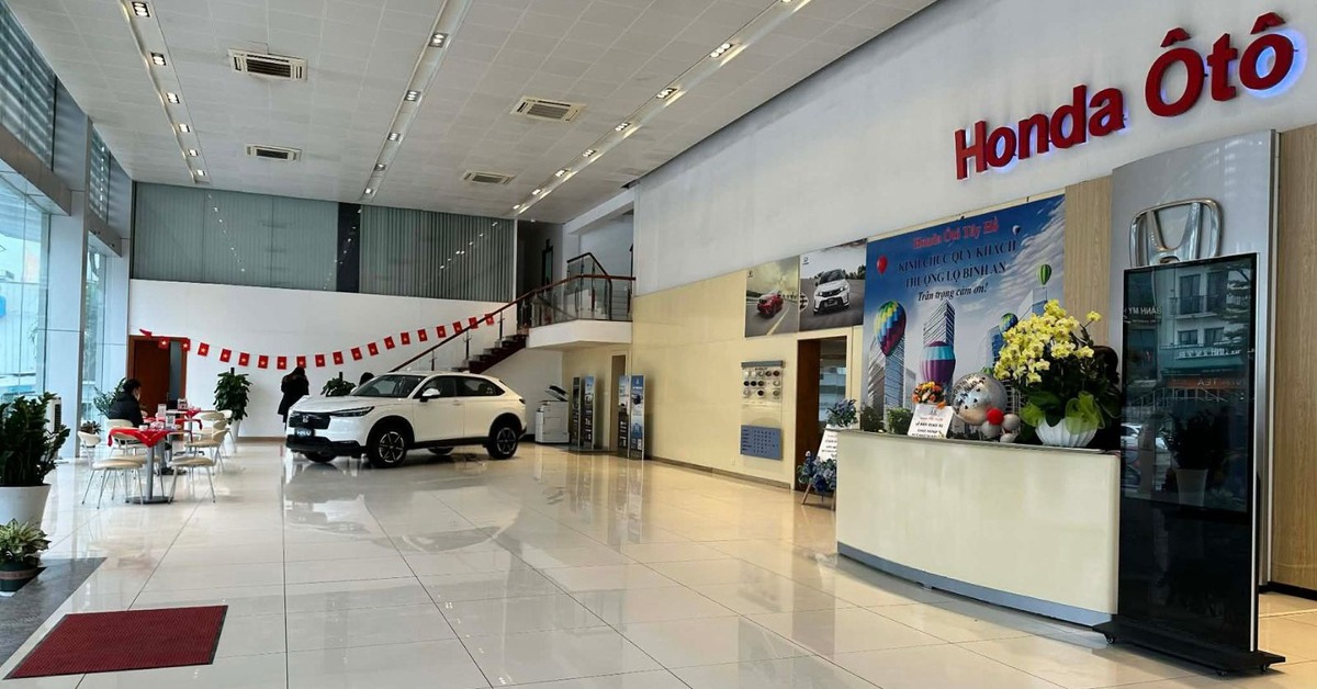 Xe Nhật 'cháy hàng' trước Tết, xuất hiện tình trạng 'xe cũ' bán cao hơn mua mới