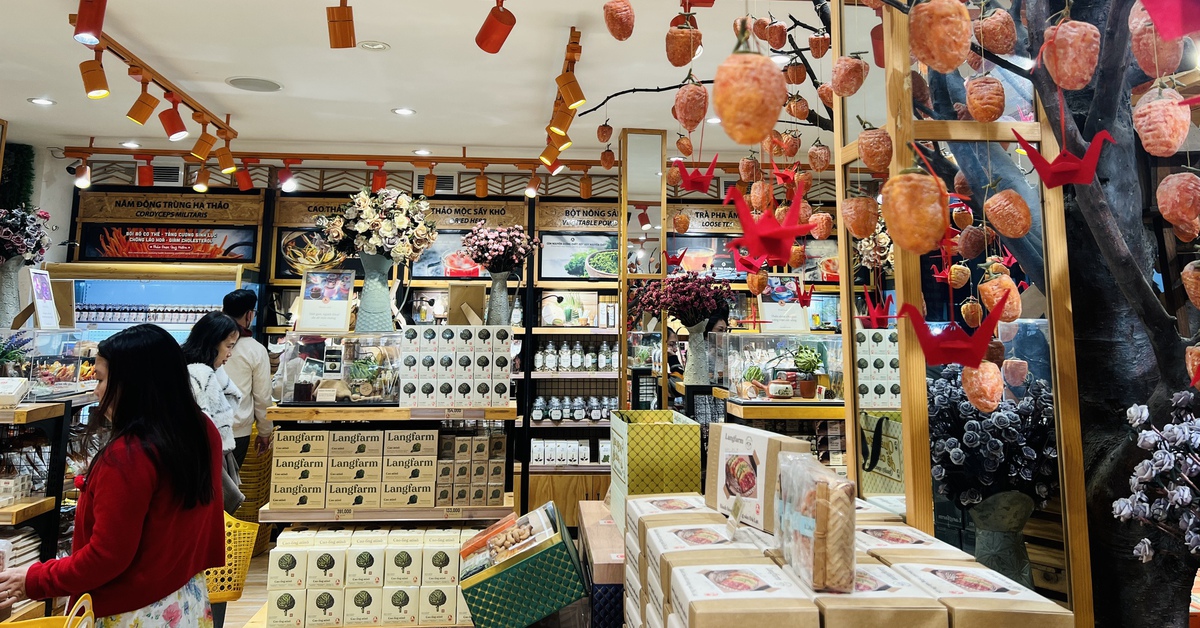 Sắm Tết, làm đẹp trước cả tháng, để không sát Tết 'vắt giò lên cổ'