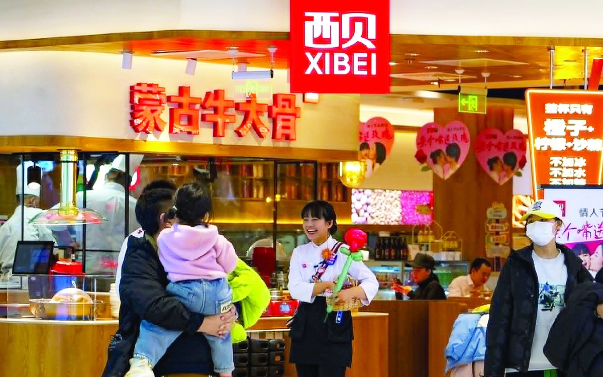 Bị KOL vạch trần, chuỗi kinh doanh lớn phải đóng cửa 100 nhà hàng