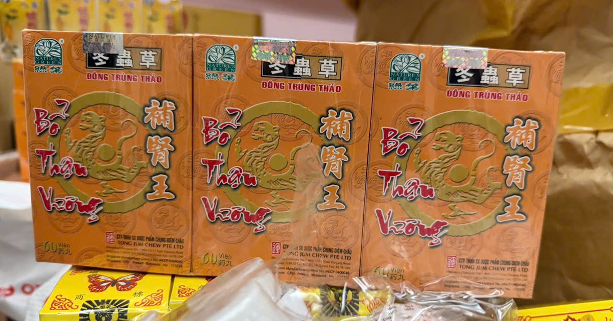 Bắt hai vợ chồng ở TP.HCM tổ chức sản xuất thuốc đông y giả, chứa chất cấm