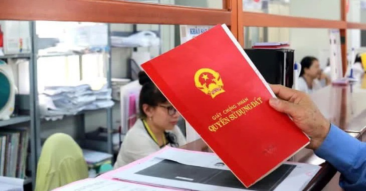 Người dân vẫn lúng túng khi xác nhận chỗ ở đăng ký thường trú và tìm thông tin thế chấp nhà, đất