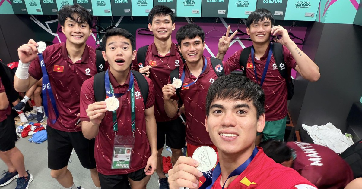 U23 Việt Nam tự trao huy chương đồng châu Á cho nhau?
