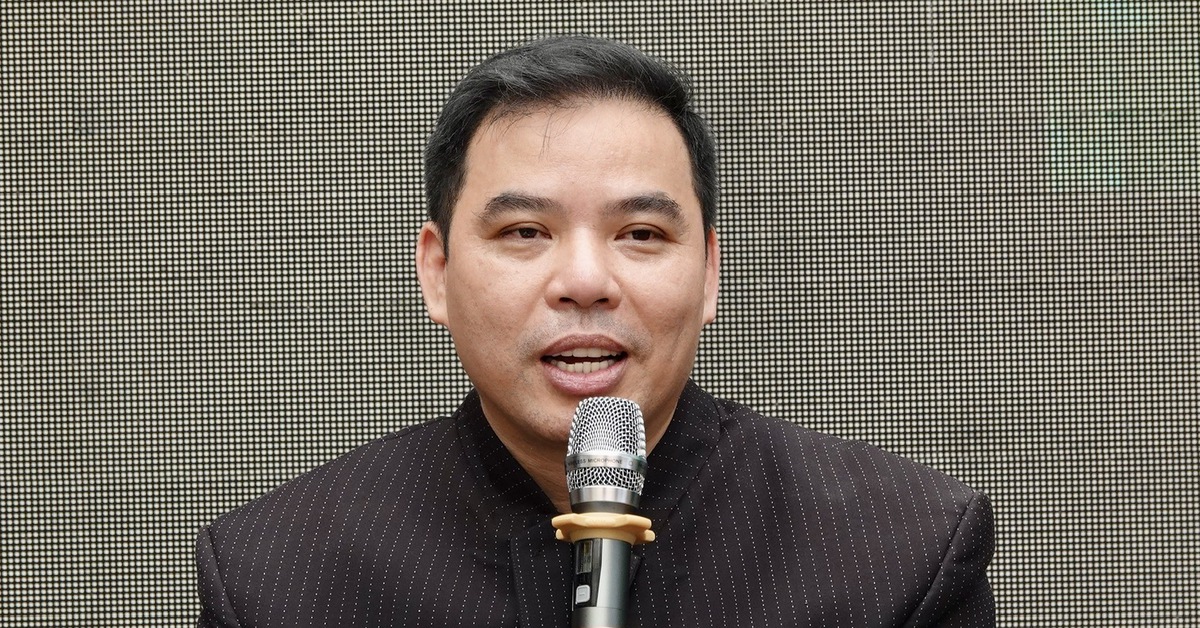 Dương Bình Nguyên trở lại văn đàn với Gió vẫn thổi qua rừng nhiệt đới