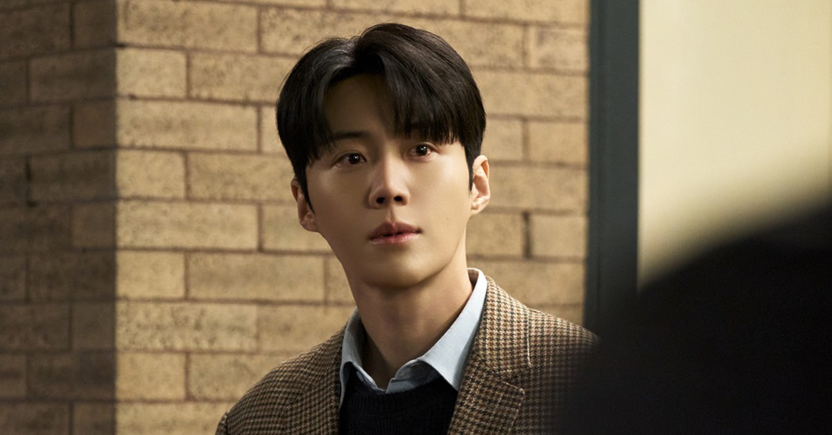 Kim Seon Ho giải thích về hình ảnh mua điện thoại ở Hà Nội 'hot rần rần'