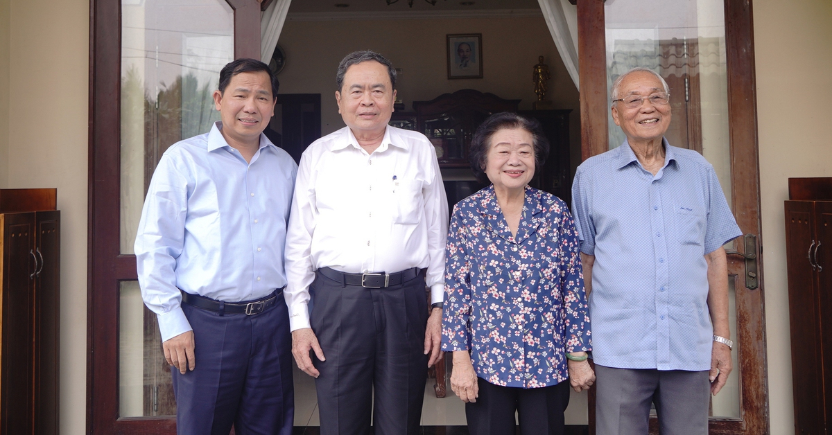 Chủ tịch Quốc hội Trần Thanh Mẫn thăm, chúc Tết nguyên lãnh đạo Đảng, Nhà nước