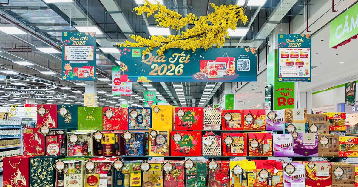 Quà Tết ‘bình dân’ 300-500 ngàn đồng làm 'nóng' chợ Tết miền Trung, nhiều đoàn mua đi từ thiện