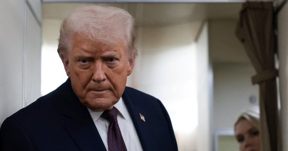 Ông Trump dọa lực lượng Mỹ ở gần Iran lớn hơn cả lực lượng gần Venezuela