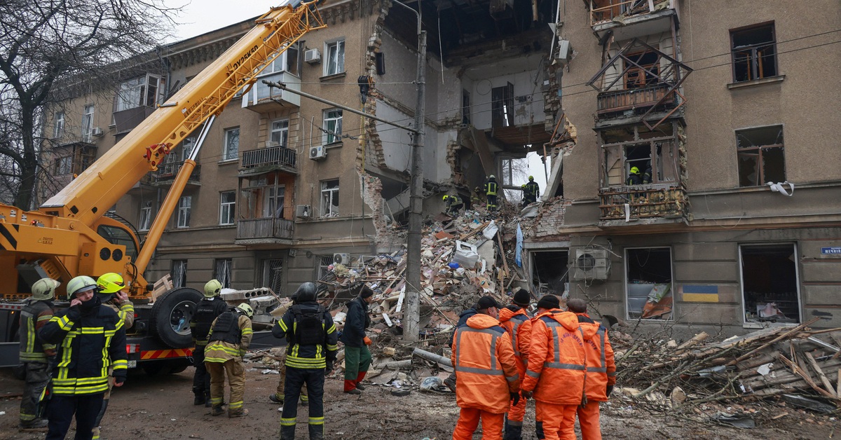 Nga giội hơn 150 drone vào Ukraine khiến 4 người thiệt mạng, hàng chục người bị thương