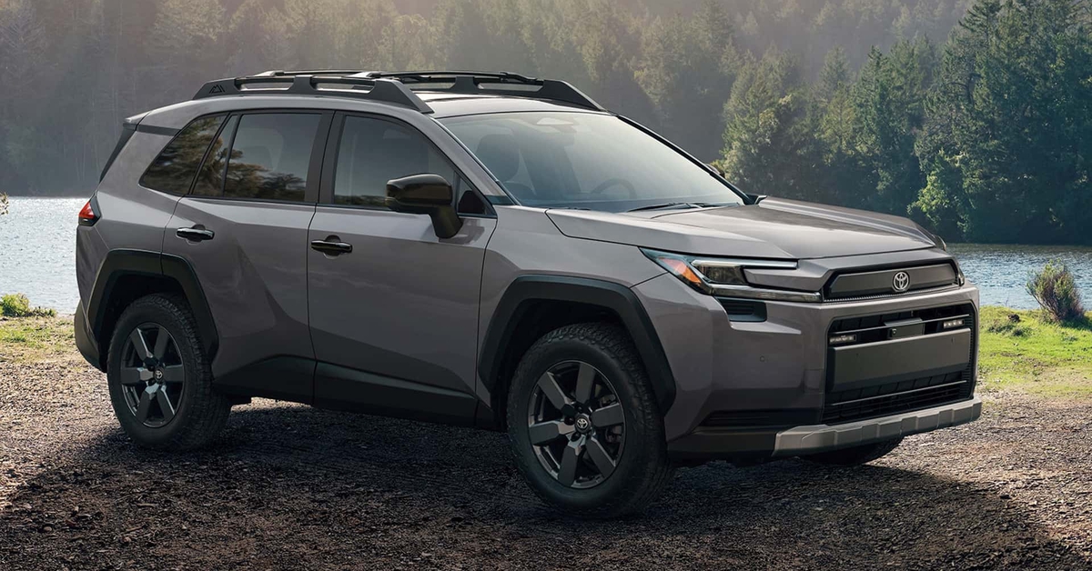 Toyota RAV4 có khả năng về Việt Nam đấu Honda CR-V