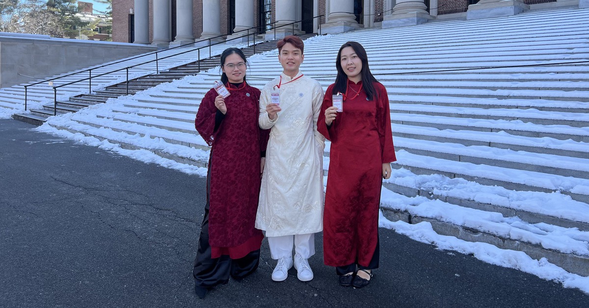 Ba sinh viên Việt Nam dự hội nghị học thuật Harvard, đối thoại tương lai toàn cầu