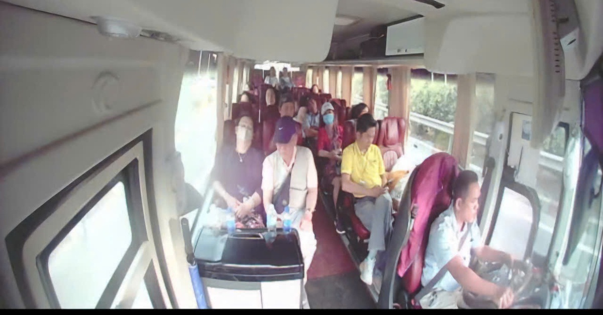 Nhiều xe khách bị lập biên bản 'không thắt dây an toàn' khi chạy trên cao tốc Cam Lâm - Vĩnh Hảo