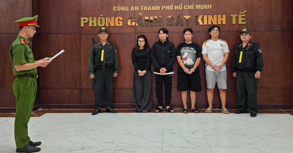 Nhóm thanh niên ở TP.HCM bị bắt vì bán ‘khí cười’ qua mạng xã hội