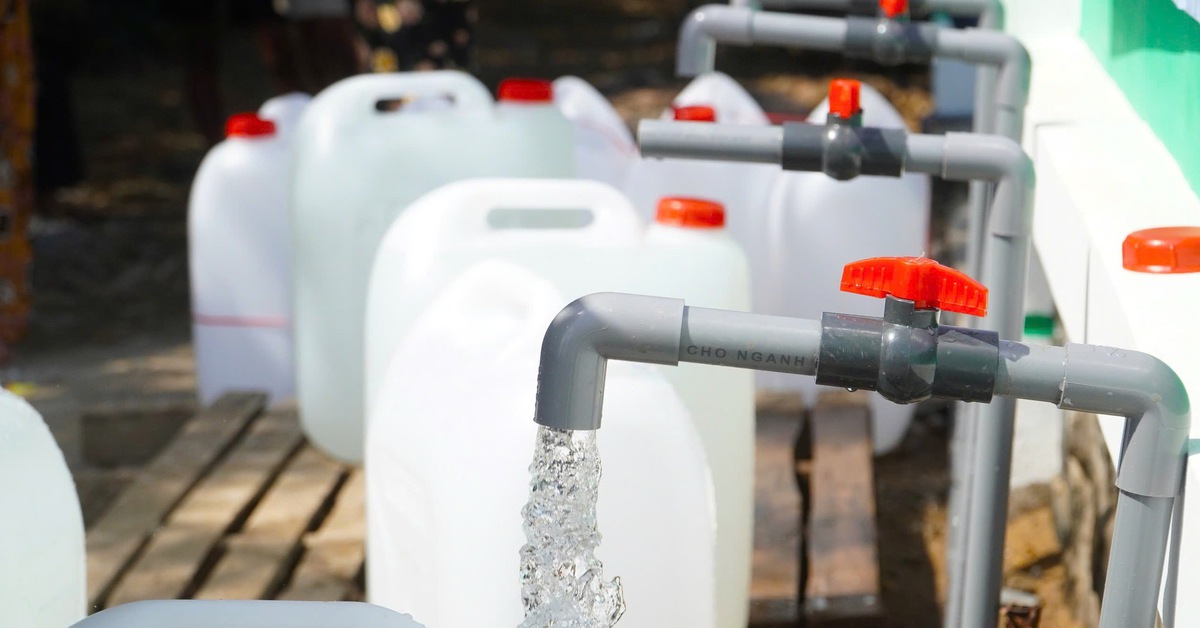 Cần Thơ cấp nước sạch miễn phí cho người dân vùng ven biển