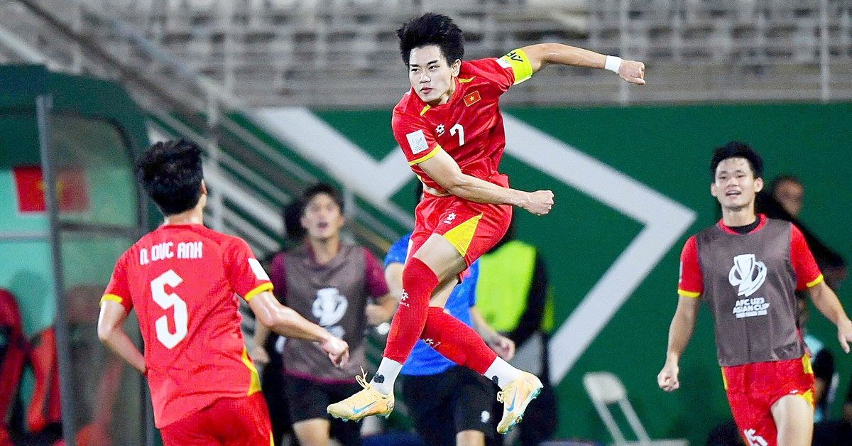 Ươm mầm cầu thủ trẻ: Phải làm gì?: Tầm quan trọng của lò đào tạo trẻ