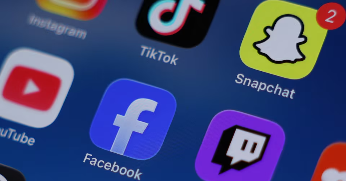 Quốc hội Pháp thông qua lệnh cấm trẻ dưới 15 tuổi dùng mạng xã hội