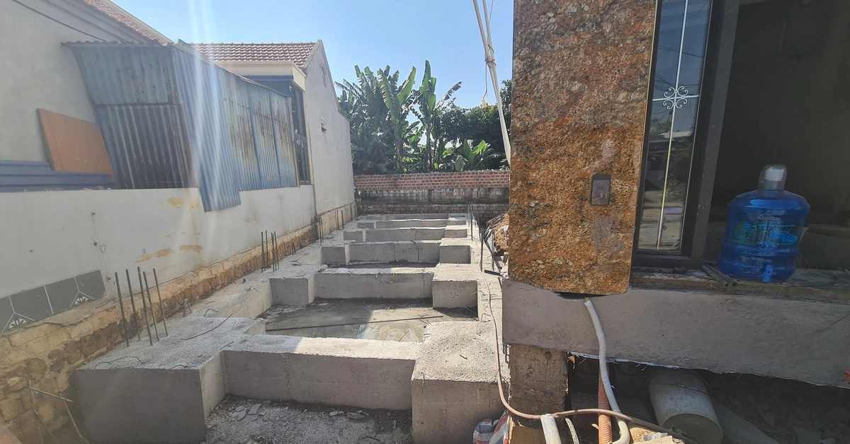 Lại xây nhầm nhà trên đất người khác phải nhờ 'thần đèn' chuyển về chỗ chính chủ