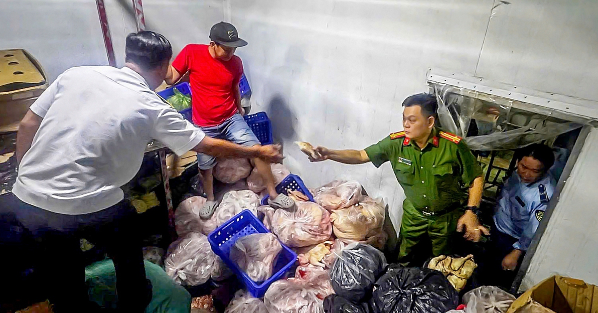 Chủ lô hàng hơn 700kg thực phẩm đông lạnh không rõ nguồn gốc ở TP.HCM: 'Có thể gây hại cho sức khỏe'