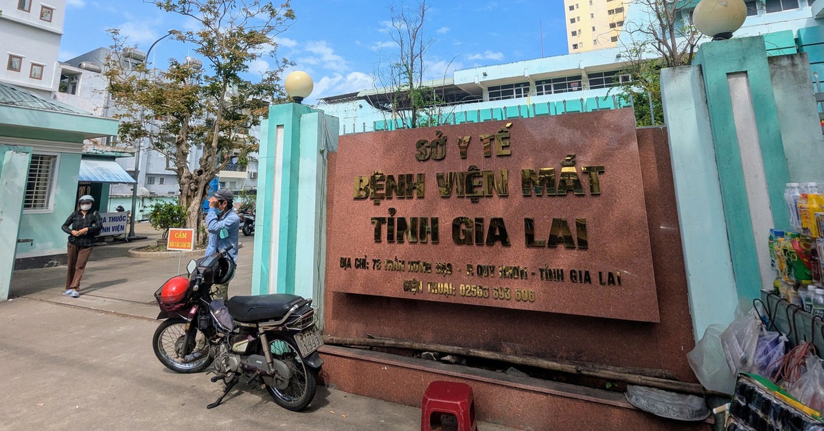 Bác sĩ Bệnh viện Mắt Gia Lai xin thôi việc sau nhiều lần được cử đi học: Tỉnh tiếp tục cho đi học