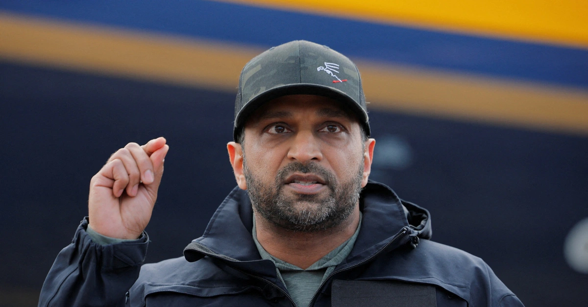 Giám đốc FBI gây tranh cãi khi tuyên bố mang súng tham gia biểu tình ở Mỹ là trái luật