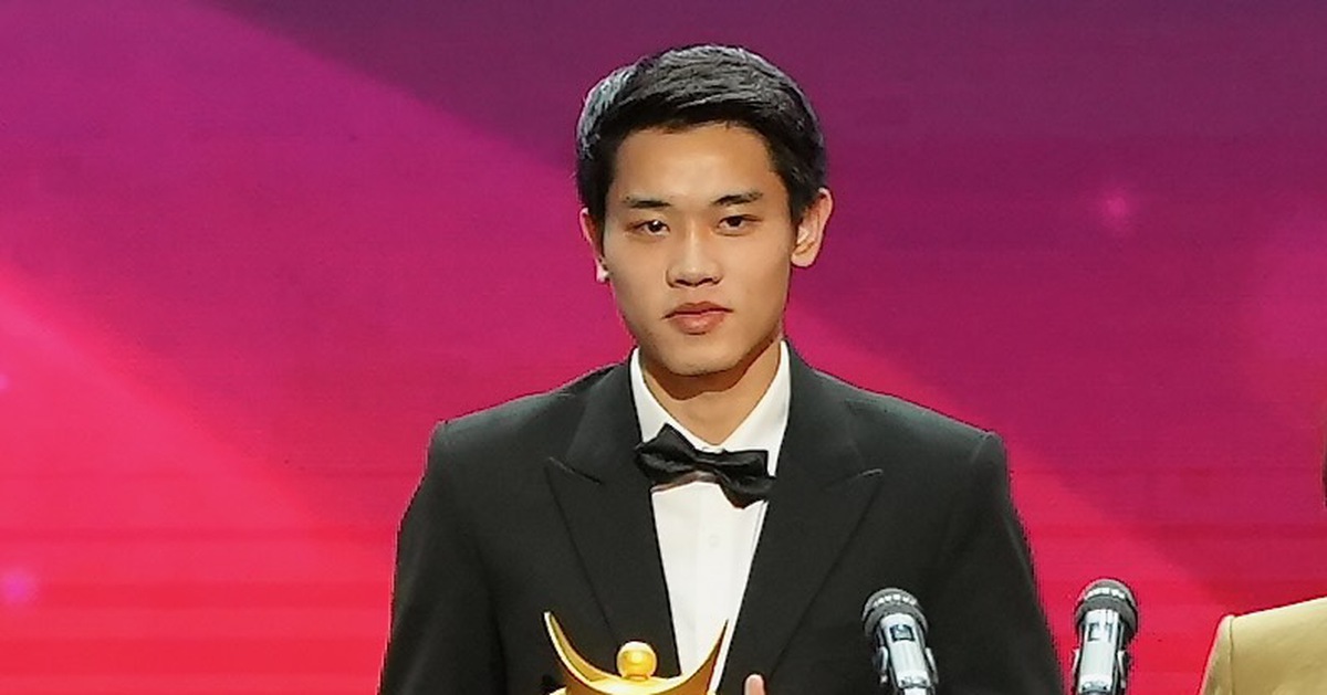 Đình Bắc được vinh danh ở Cúp Chiến thắng