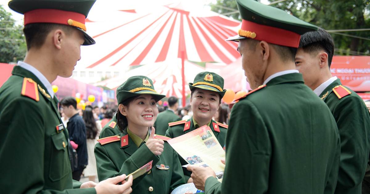 Đại tướng Nguyễn Tân Cương: Tổ chức chặt chẽ kỳ thi đánh giá năng lực trên máy tính