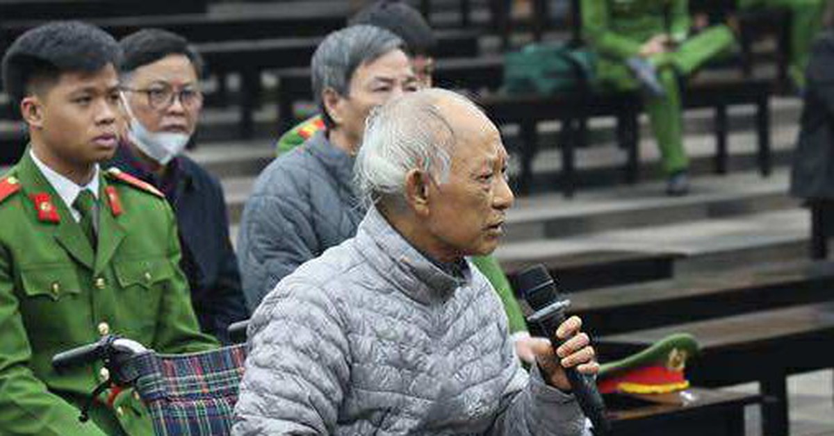 Xây tòa tháp ngàn tỉ rồi bỏ hoang, cựu tổng giám đốc Vicem 73 tuổi bị đề nghị 15-17 năm tù