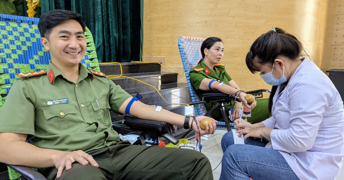 Tuổi trẻ Công an An Giang hiến gần 800 đơn vị máu trong dịp Tết