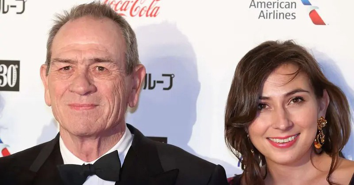 Con gái tài tử Tommy Lee Jones từng nhiều lần vướng rắc rối pháp lý trước  khi qua đời - Tuổi Trẻ Online