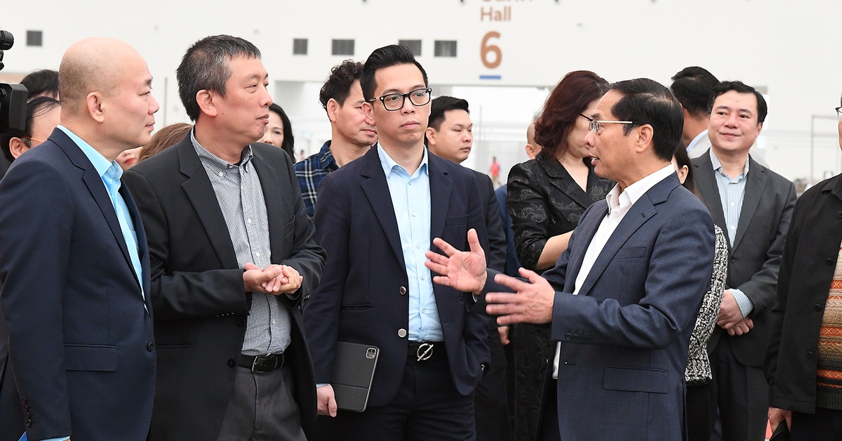 Nhiều chương trình lớn được tổ chức trong 'siêu hội chợ' mùa xuân khai mạc ngày 2-2