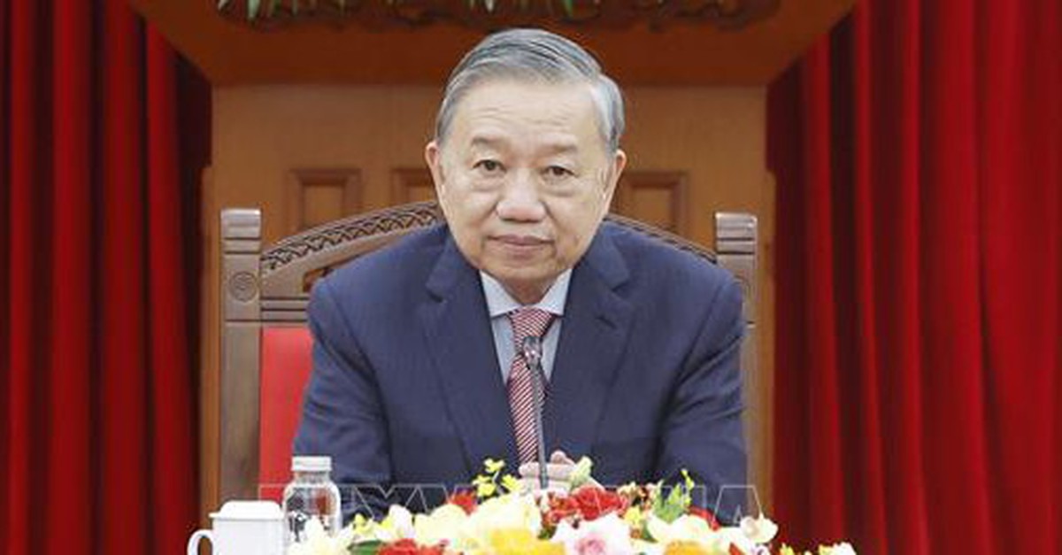 Tổng Bí thư Tô Lâm điện đàm với Thủ tướng Singapore