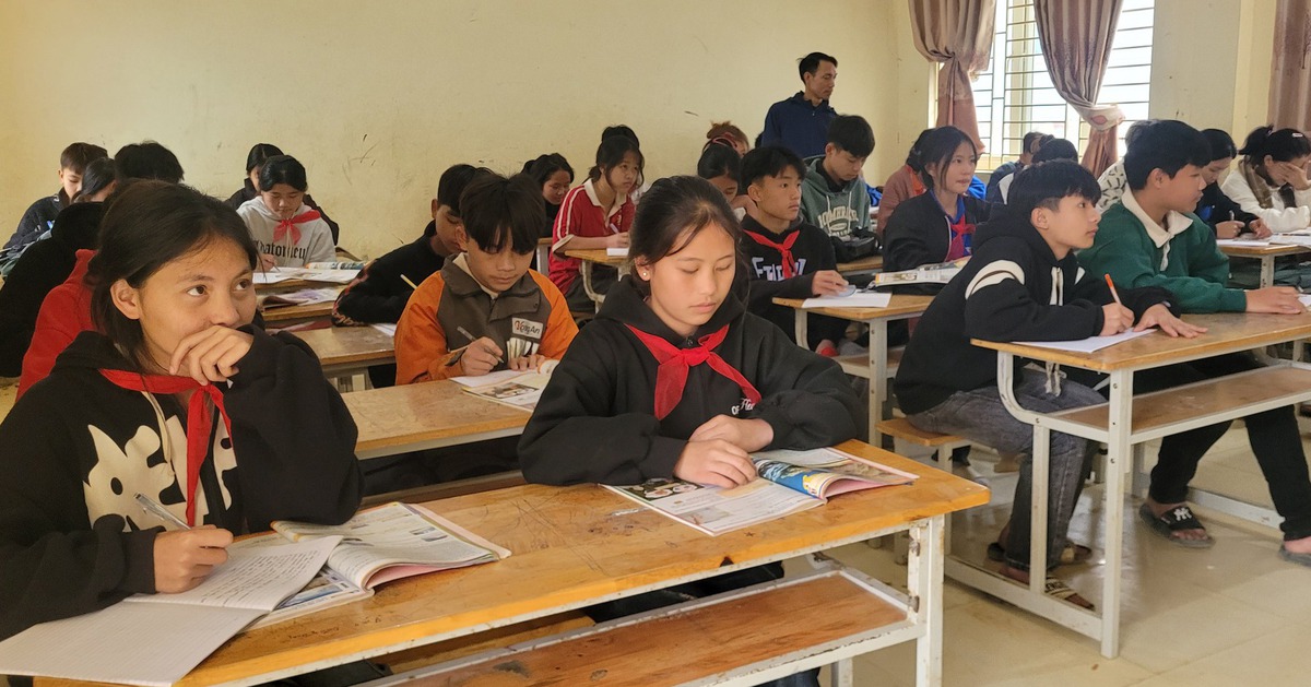 Thanh Hóa chỉ đạo giải quyết dứt điểm tiền dạy thêm giờ cho giáo viên