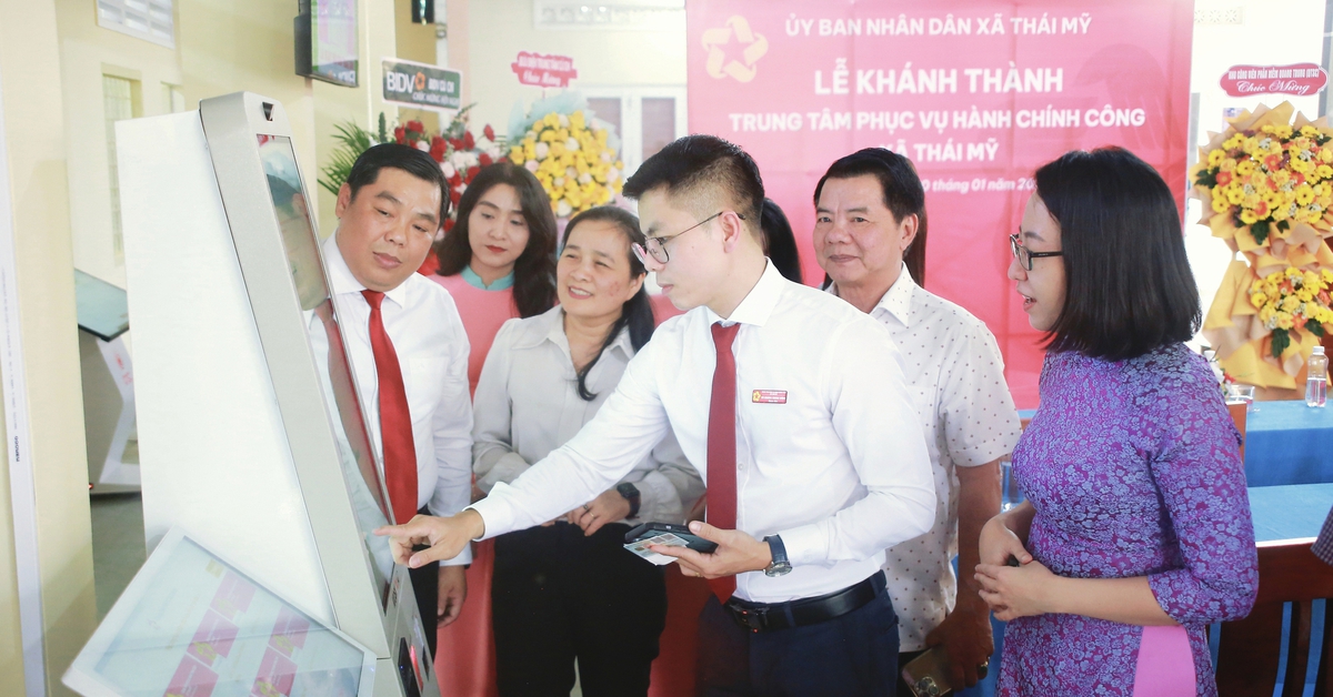 Xã cửa ngõ TP.HCM khánh thành Trung tâm phục vụ hành chính công với mức đầu tư hơn 2 tỉ đồng