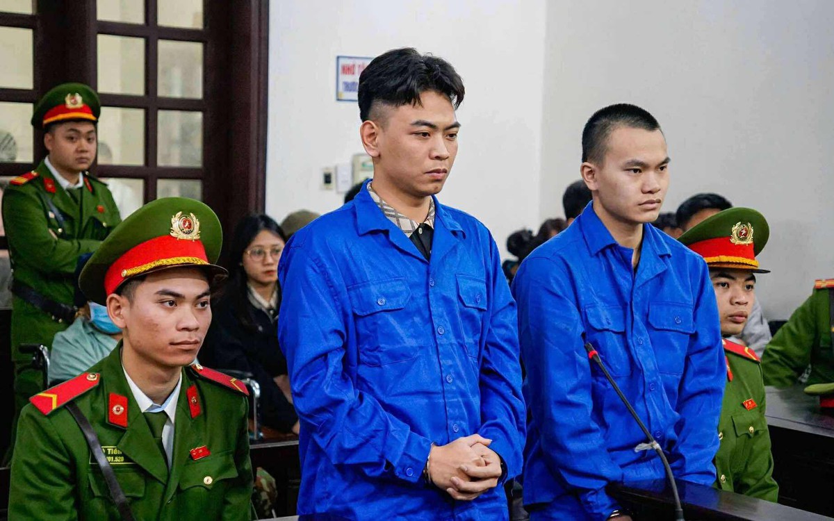 'Tổng tài' giơ tay chỉ đạo đánh người lãnh 2 năm tù, 'đàn em' lãnh 6 tháng tù