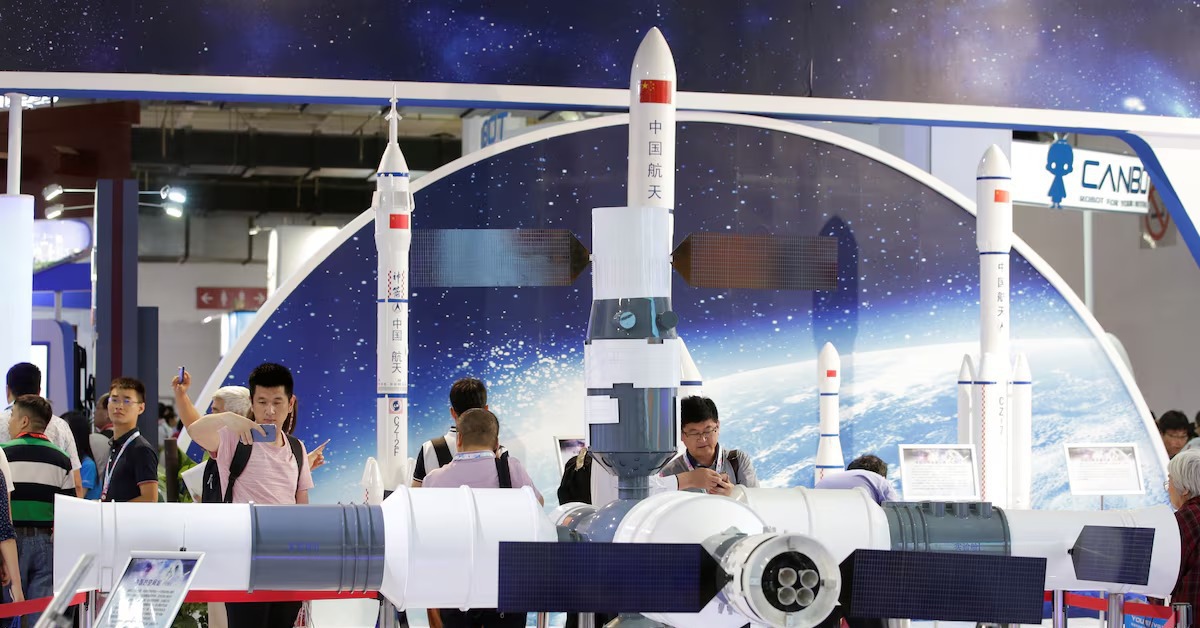 Trung Quốc tính xây trung tâm dữ liệu AI trên không gian, thách thức SpaceX