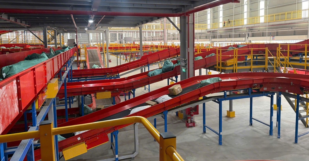 Thương mại điện tử cất cánh: Đường băng logistics đã sẵn sàng?