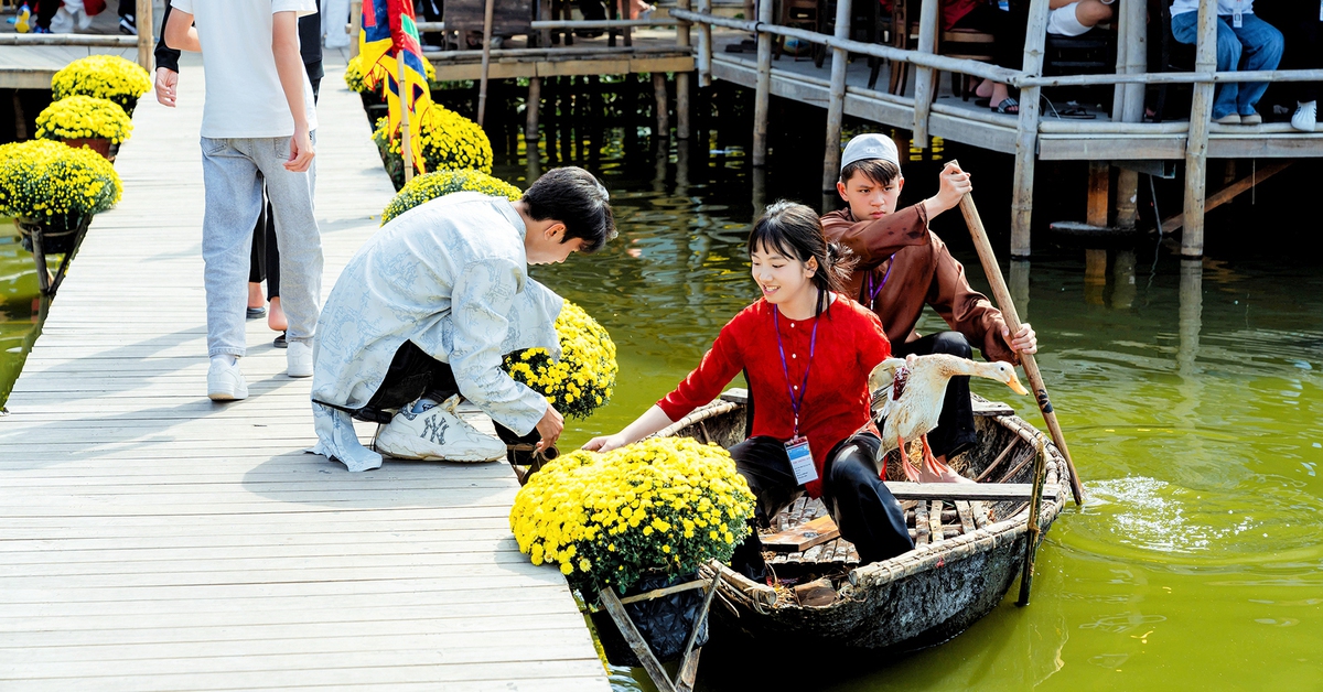 Không gian Tết xưa thu hút giới trẻ