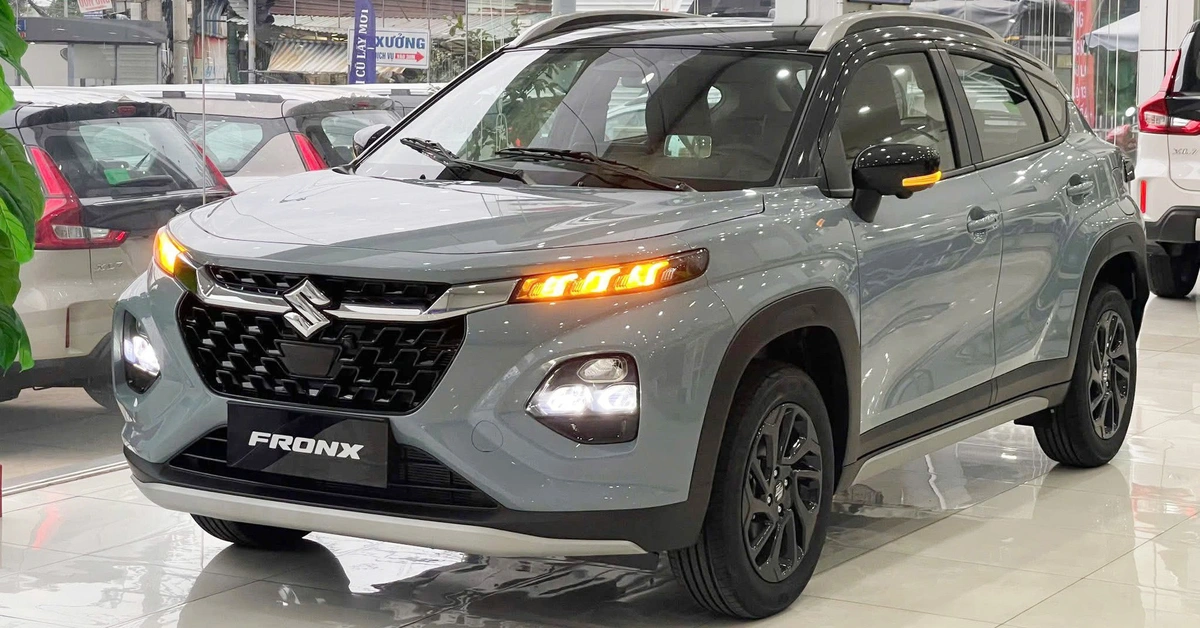 Suzuki Fronx giảm giá 60 triệu: Thách thức Toyota Raize, Kia Sonet - tin tức news from Tuổi Trẻ