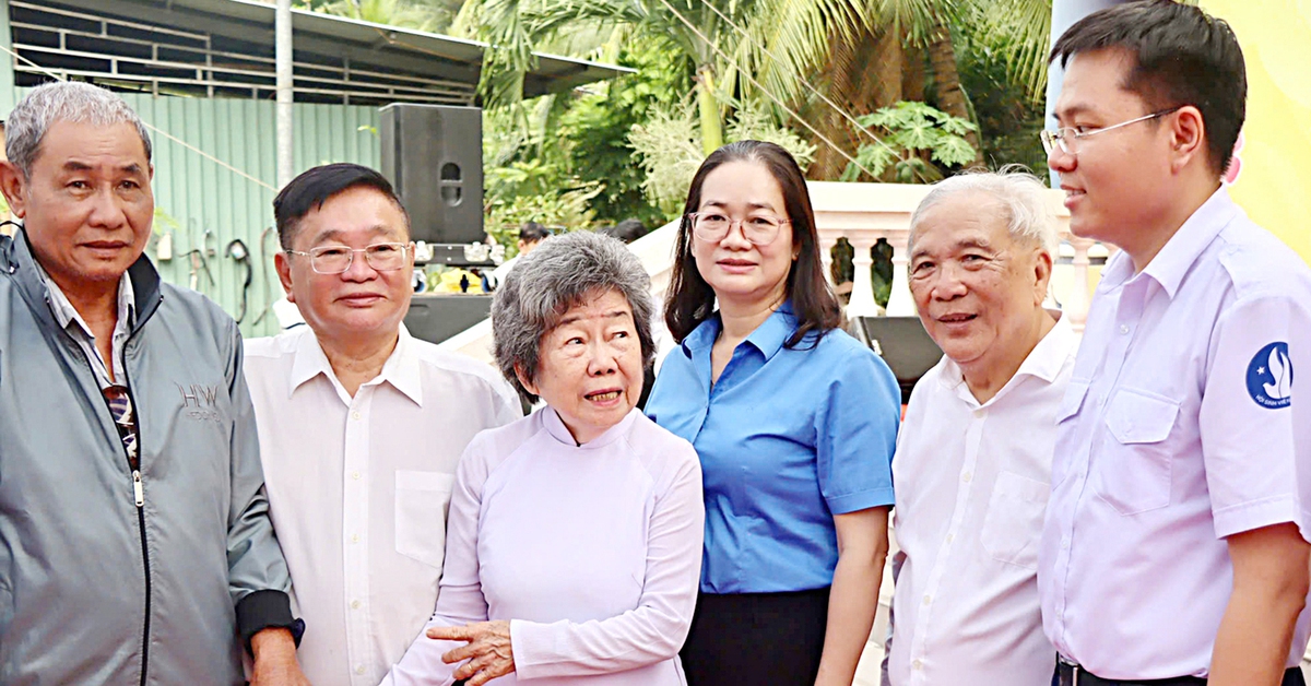 Gạch nối từ quê hương người anh hùng Trần Văn Ơn