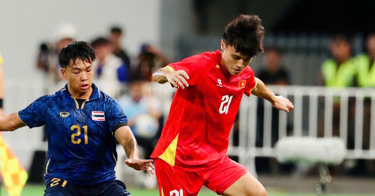 Cổ động viên Thái lại tranh luận chủ đề Việt Nam: 'Cầu thủ Thái thiếu khôn ngoan hơn'