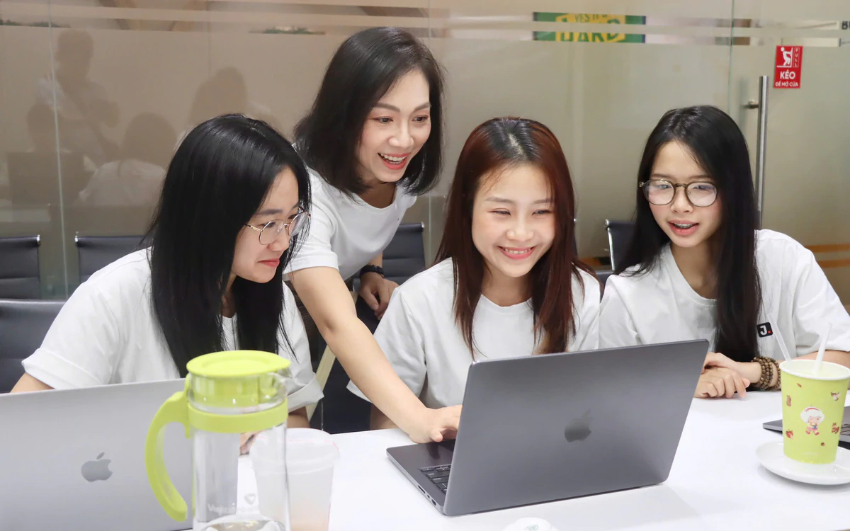 Tuổi Trẻ Startup Award: Tải CV một lần, AI sàng lọc hàng trăm cơ hội việc làm phù hợp