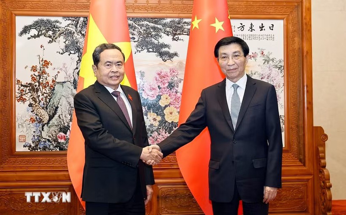 Chủ tịch Quốc hội Trần Thanh Mẫn thăm mô hình lập pháp ở Bắc Kinh, hội kiến ông Vương Hộ Ninh