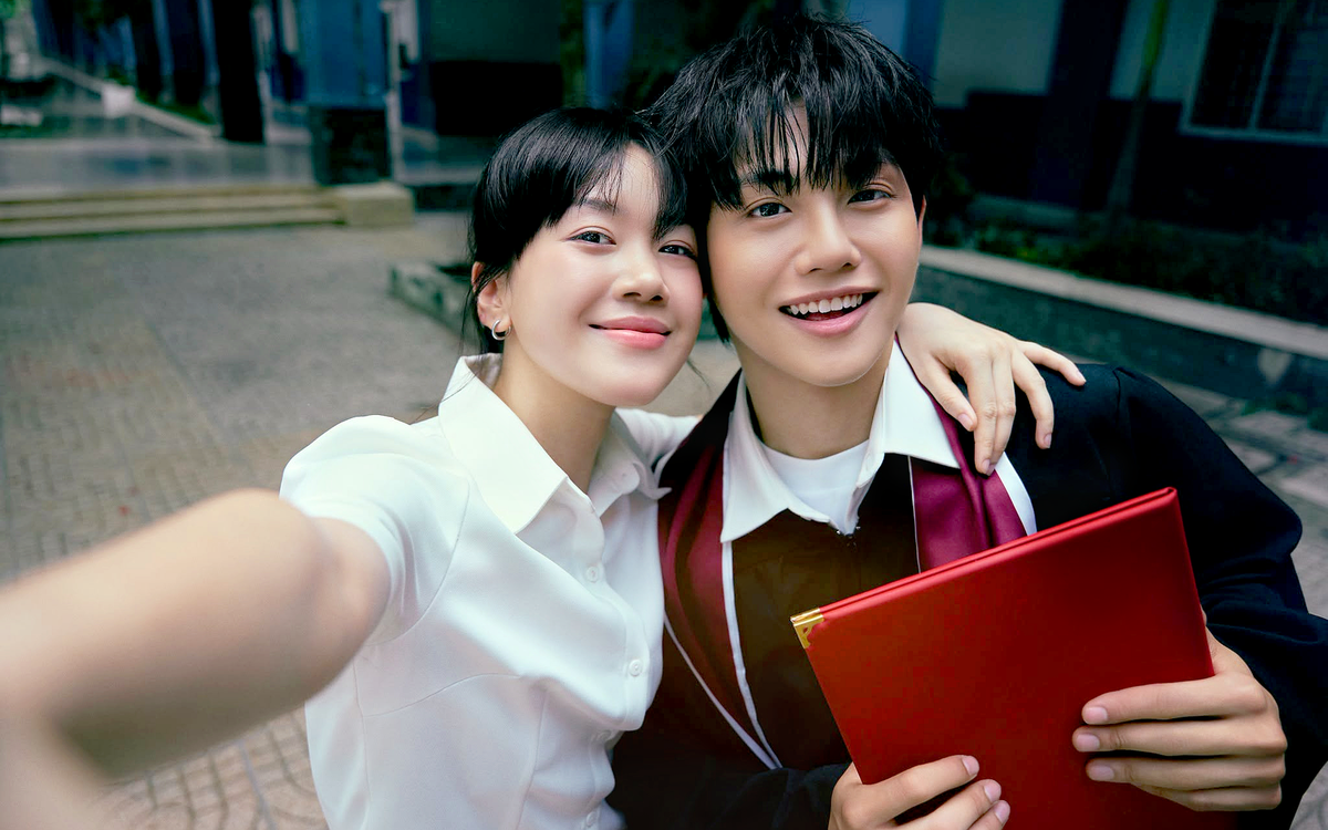 'Lời hứa năm 18' của Jaysonlei viral nhờ trend hoài niệm tuổi học trò