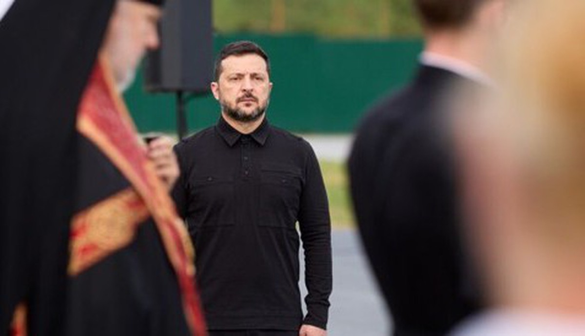 Ông Zelensky giữa hai gọng kìm Mỹ và châu Âu