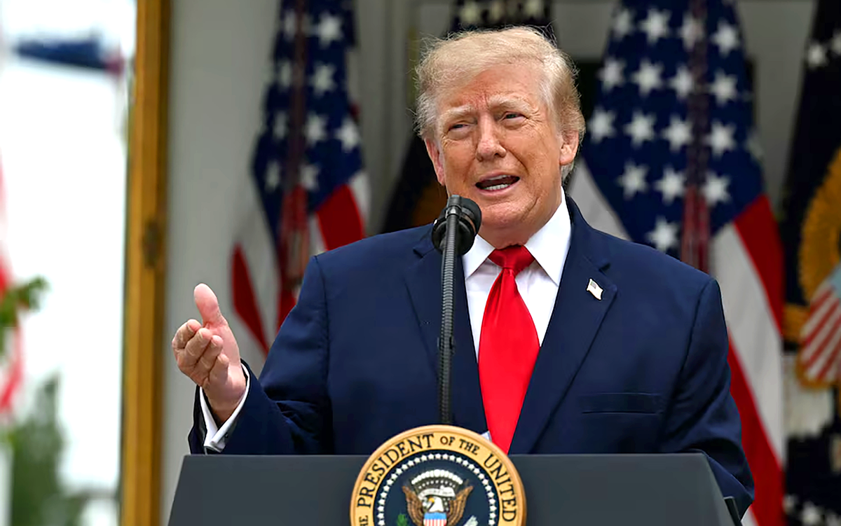 Ông Trump cảnh báo tấn công 'pháo đài hạt nhân' ngầm của Iran