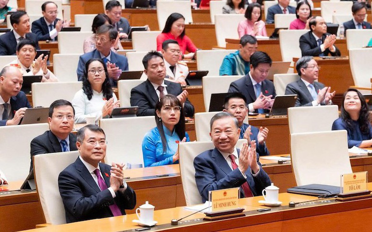 Tin tức sáng 21-10: Quốc hội thảo luận sửa Luật Bảo hiểm xã hội, thêm nhiều nhóm bảo hiểm bắt buộc