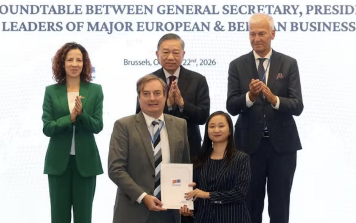 'Tri ân Việt Nam', doanh nghiệp EU giúp gia đình nạn nhân dioxin mở tạp hóa tại nhà