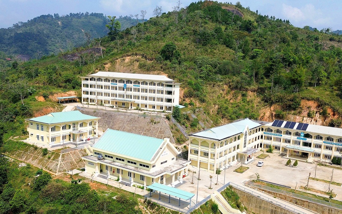 Đà Nẵng có trường điểm lẻ cách trụ sở chính tới 30km, 11 trường có quy mô trên 100 lớp