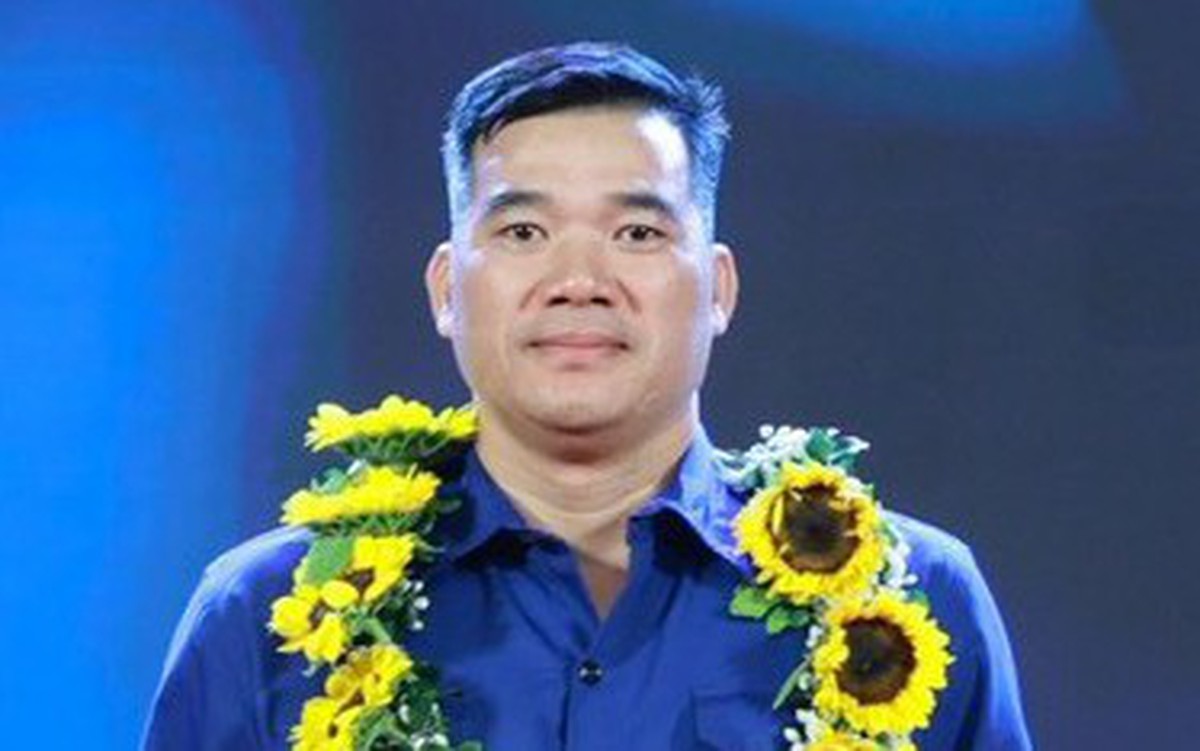Anh công nhân mỏ, chị thợ may được tuyên dương công nhân tiêu biểu