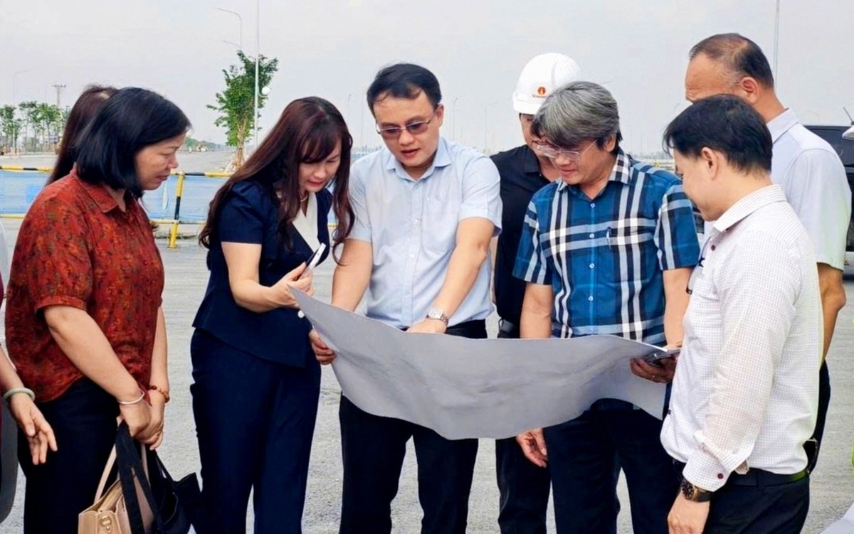 Đoàn công tác liên ngành của Bộ Nội vụ khảo sát các xã dự kiến lên phường ở TP.HCM